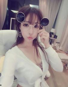 国产主播写真在线,光影交织下的青春风采